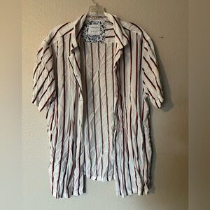 Men’s white button up